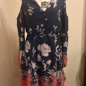 Strut and Bolt Stitchfix Floral Dress NWOT Medium